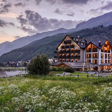 Hotel Sant'Orso - Mountain Lodge & Spa Cogne Exterior foto