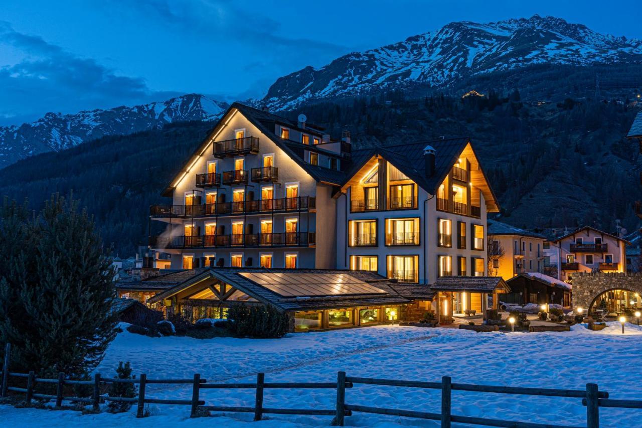 Hotel Sant'Orso - Mountain Lodge & Spa Cogne Exterior foto